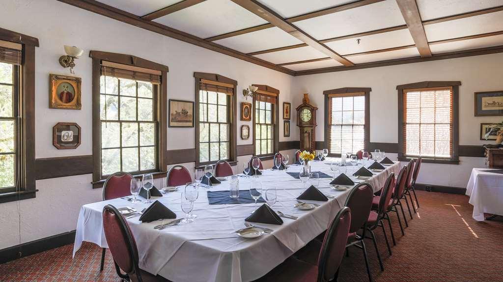 Benbow Historic Inn غاربرفيل المظهر الخارجي الصورة