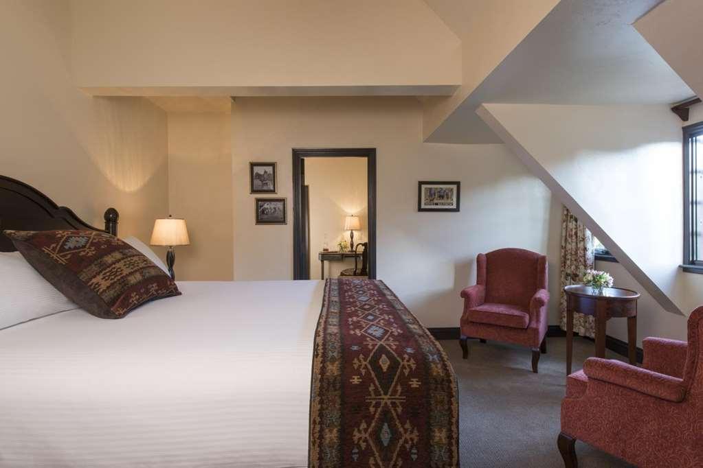 Benbow Historic Inn غاربرفيل الغرفة الصورة